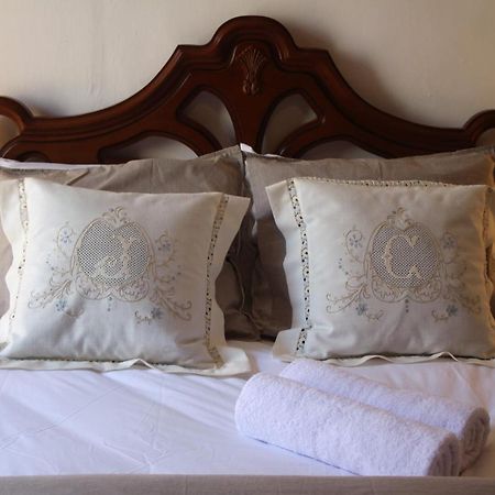 Sa Madona de sa Pleta Bed & Breakfast Muro Exterior foto