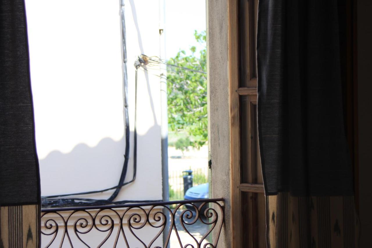 Sa Madona de sa Pleta Bed & Breakfast Muro Exterior foto