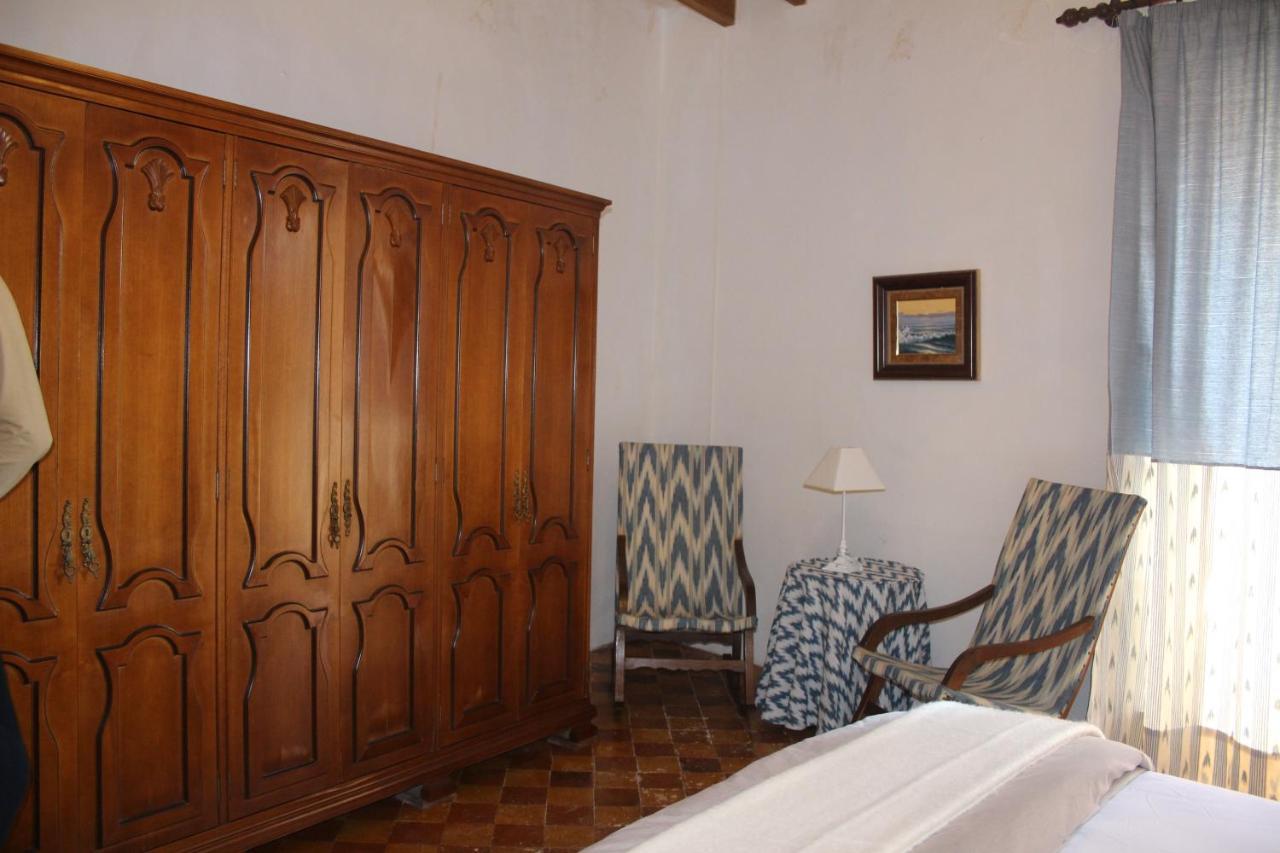 Sa Madona de sa Pleta Bed & Breakfast Muro Exterior foto